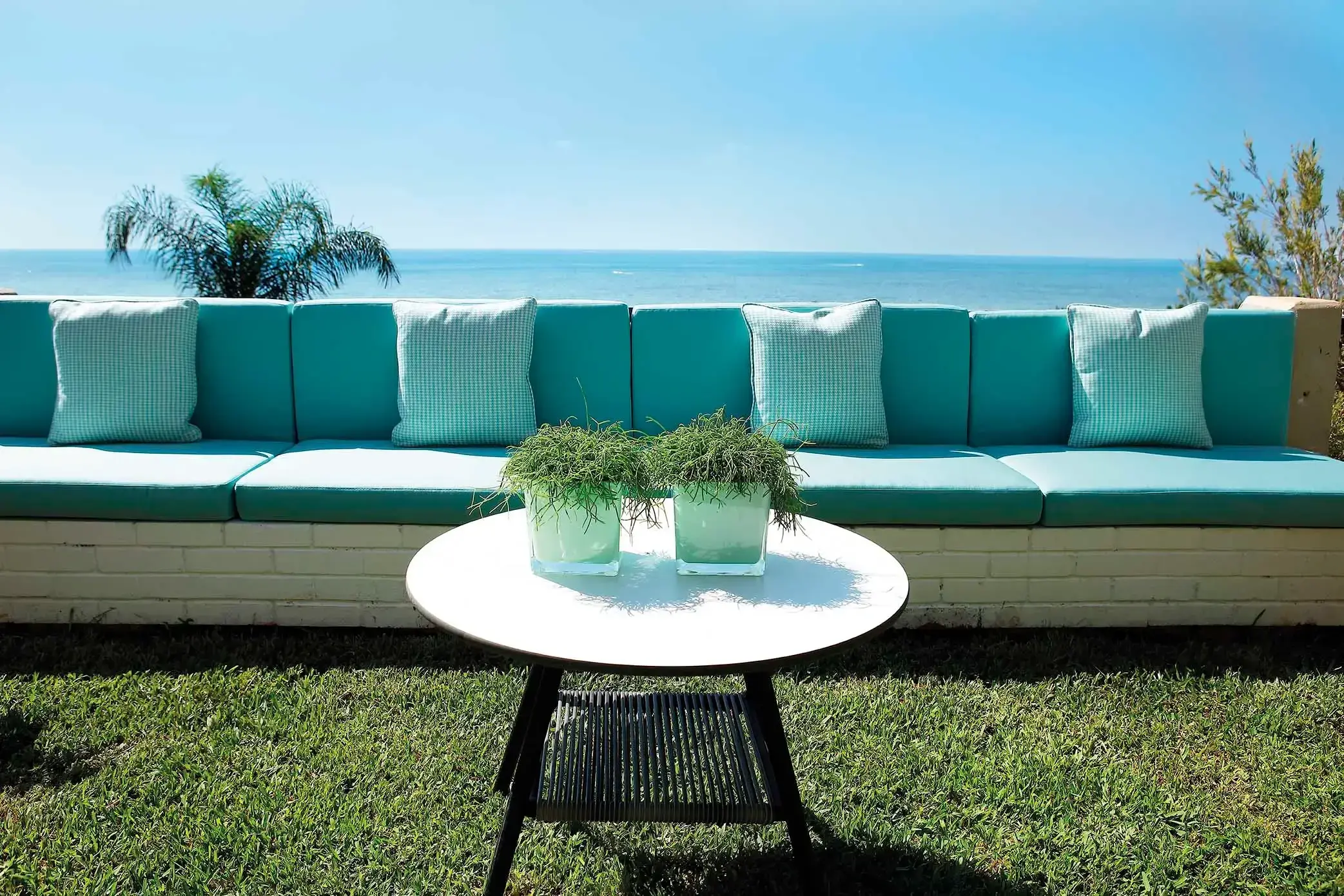 Holiday Beach — interior by Habib Wehbe, photo 10 of 11