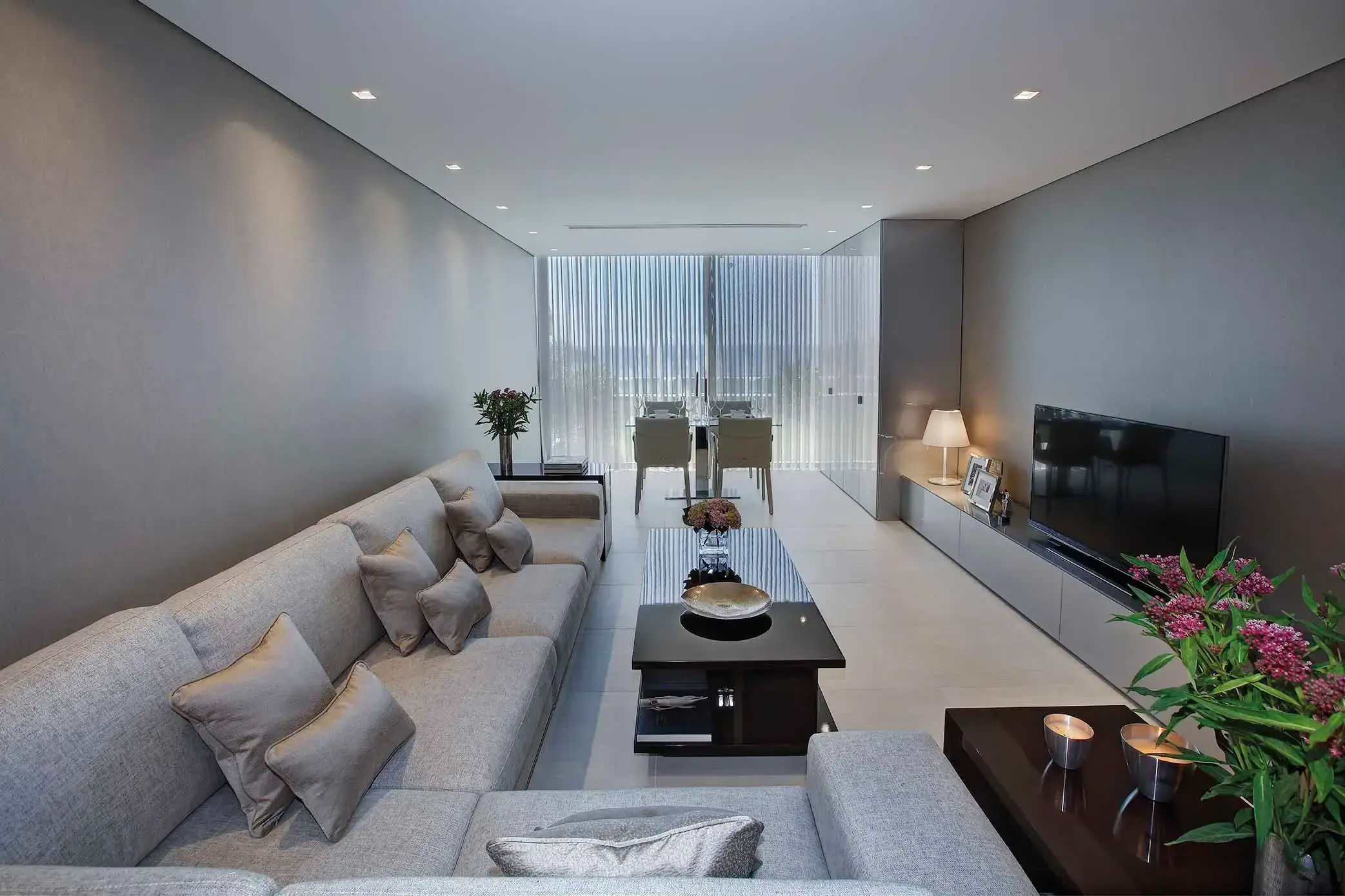 Holiday Beach — interior by Habib Wehbe, photo 2 of 11