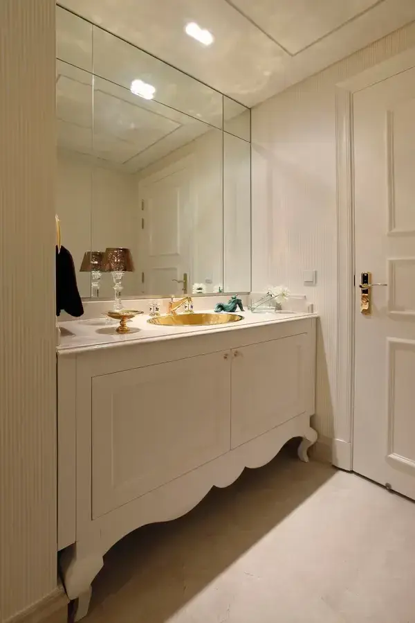 Noor Gardens — interior by Habib Wehbe, photo 6 of 10