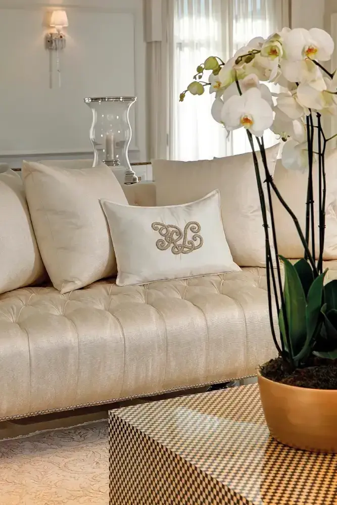 Noor Gardens — interior by Habib Wehbe, photo 1 of 10
