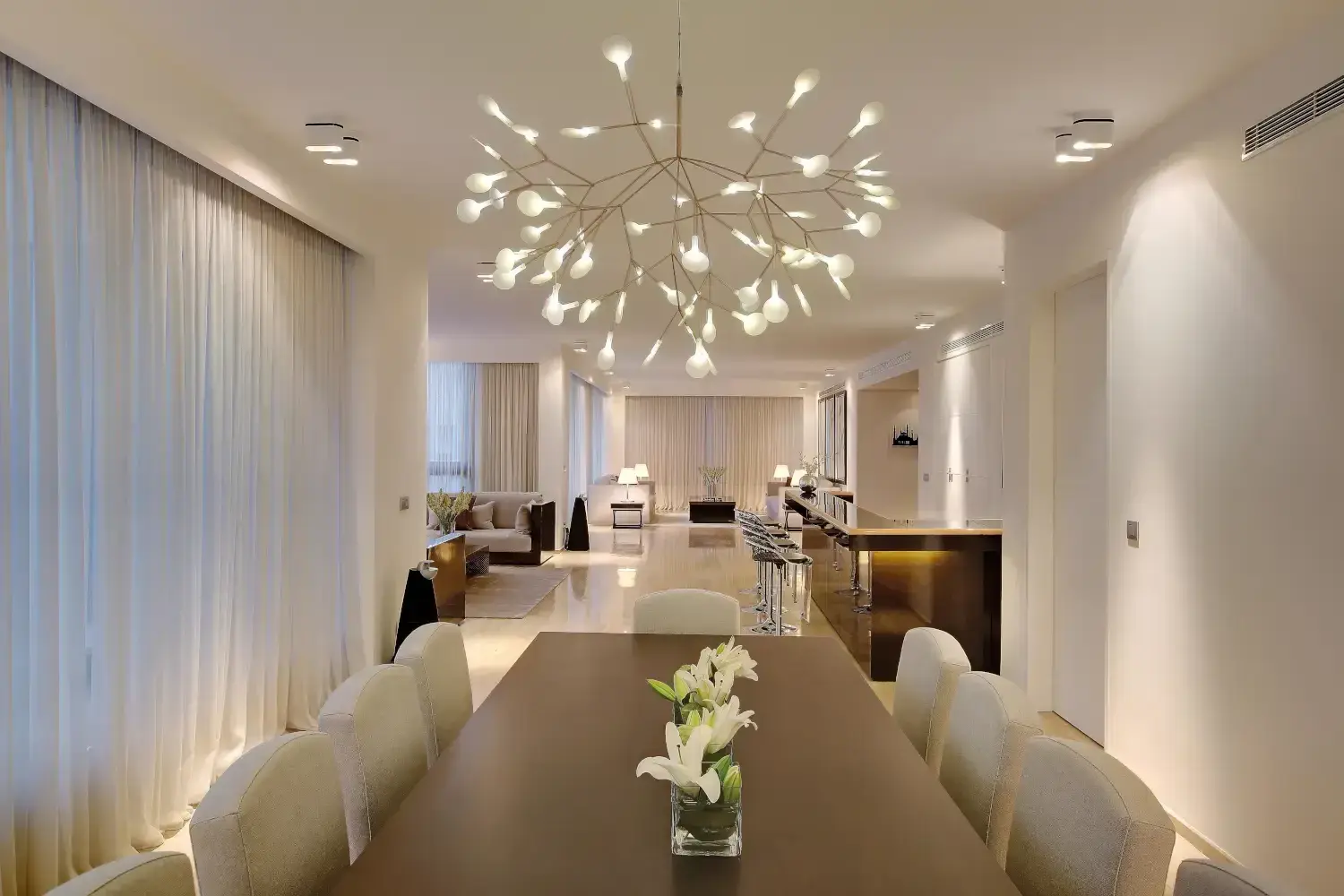 Beirut — interior by Habib Wehbe, photo 3 of 14