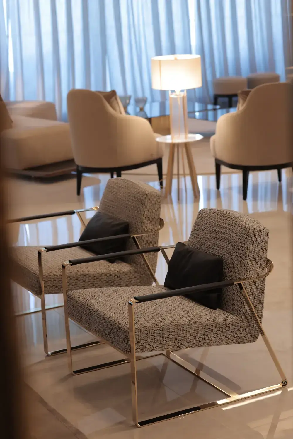 Carlton Residence — interior by Habib Wehbe, photo 17 of 32