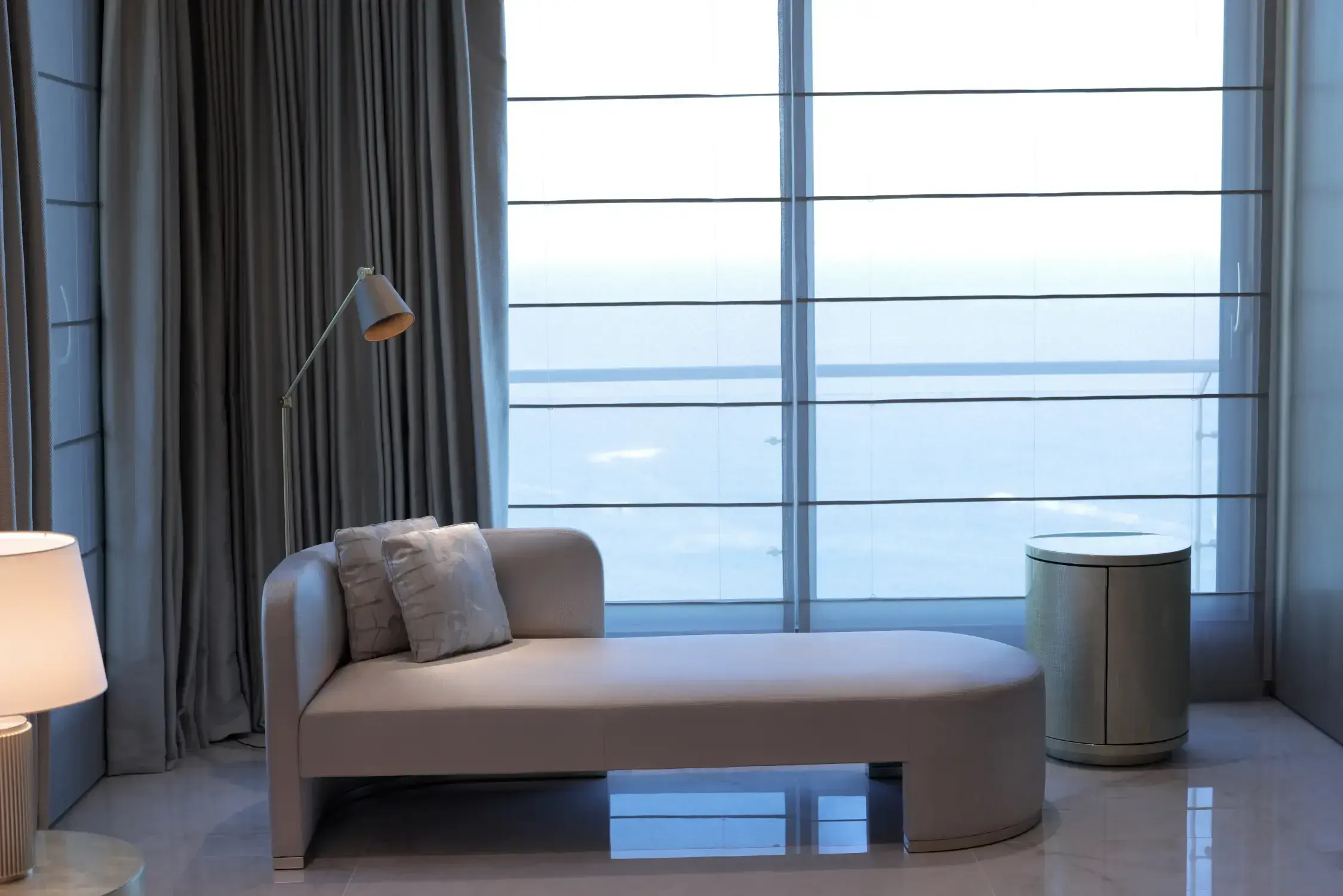 Carlton Residence — interior by Habib Wehbe, photo 21 of 32