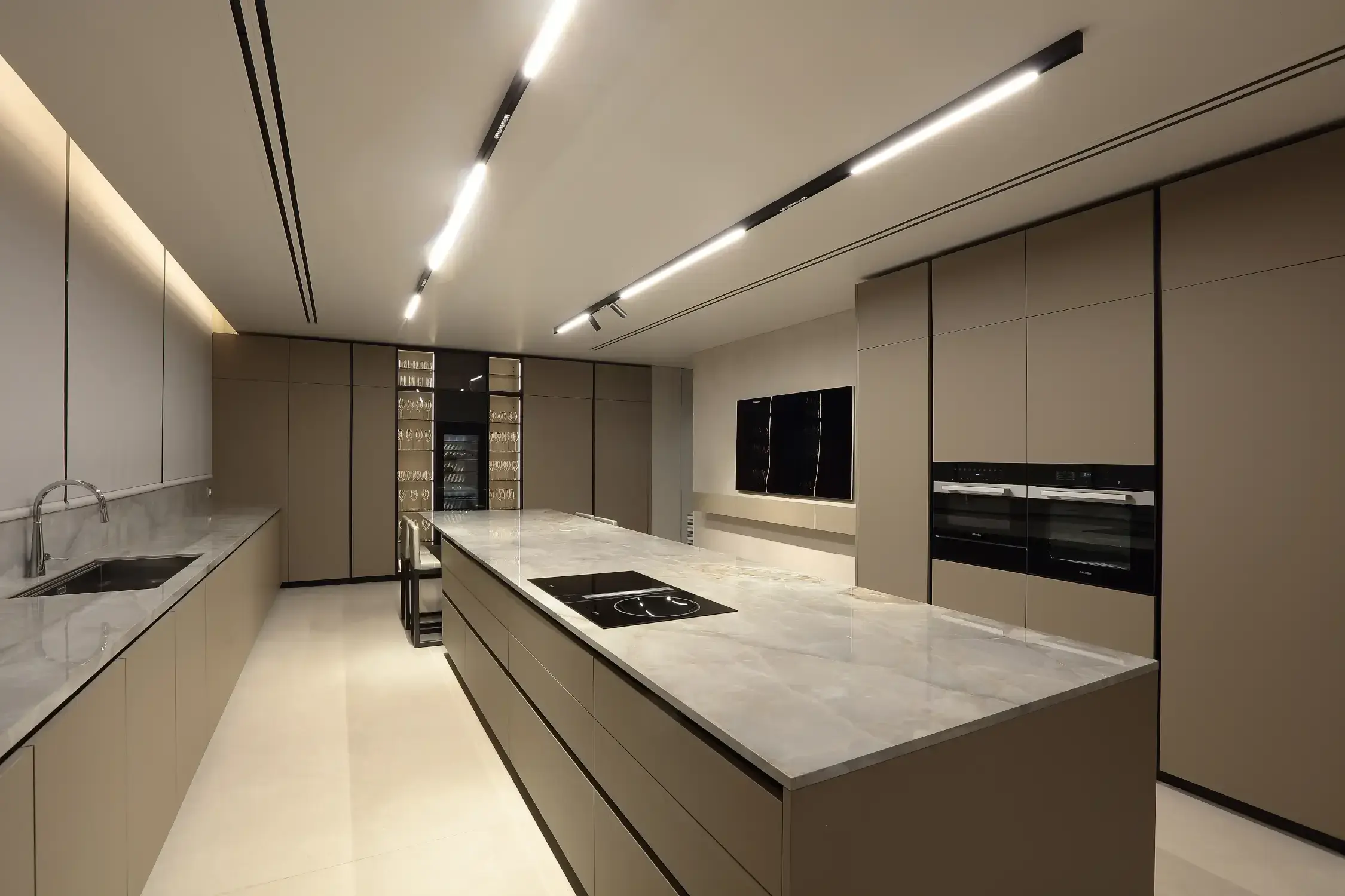 Carlton Residence — interior by Habib Wehbe, photo 30 of 32