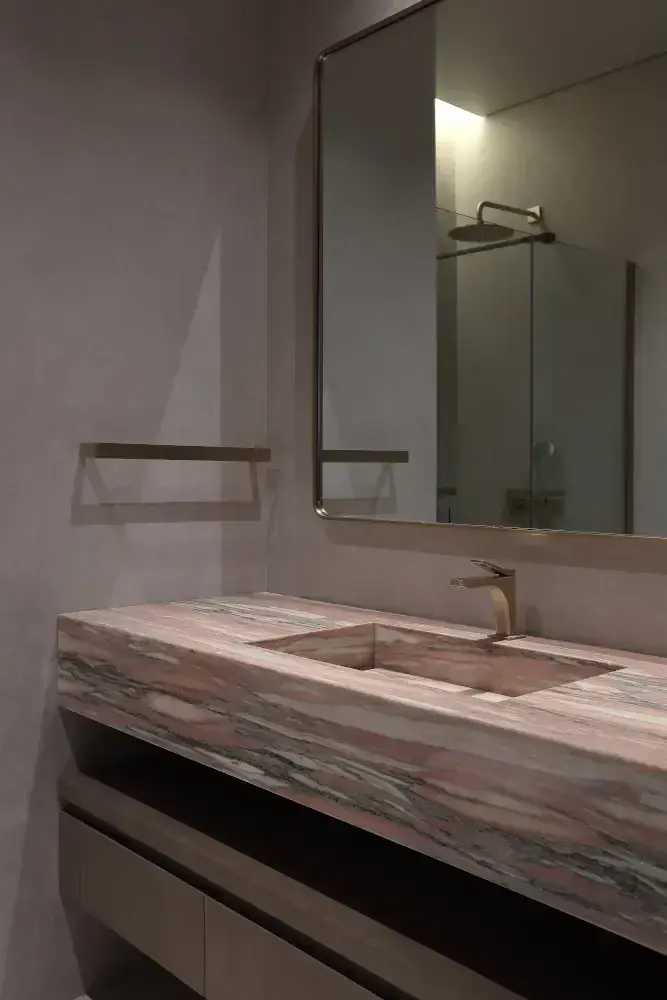 Carlton Residence — interior by Habib Wehbe, photo 29 of 32