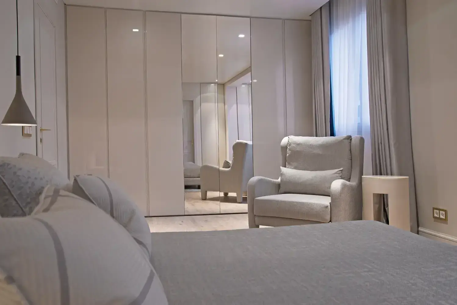 Fifth Avenue — interior by Habib Wehbe, photo 11 of 17