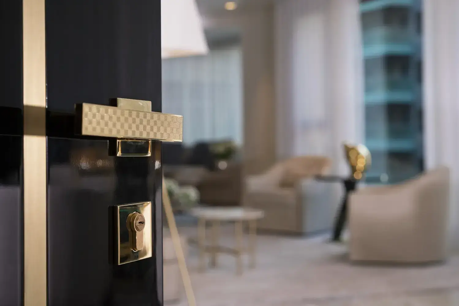 Fifth Avenue — interior by Habib Wehbe, photo 1 of 17