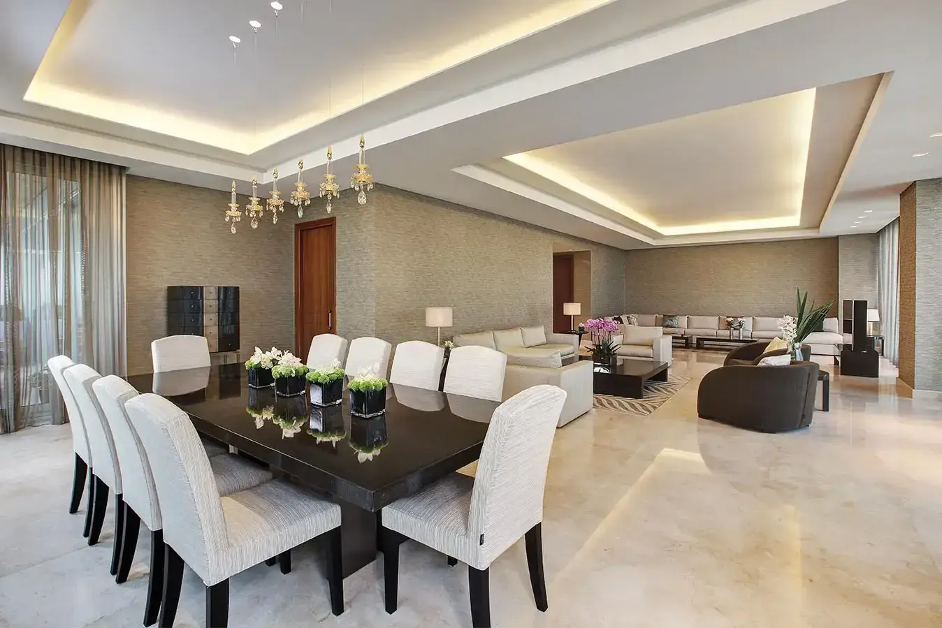 Platinum Tower — interior by Habib Wehbe, photo 2 of 13