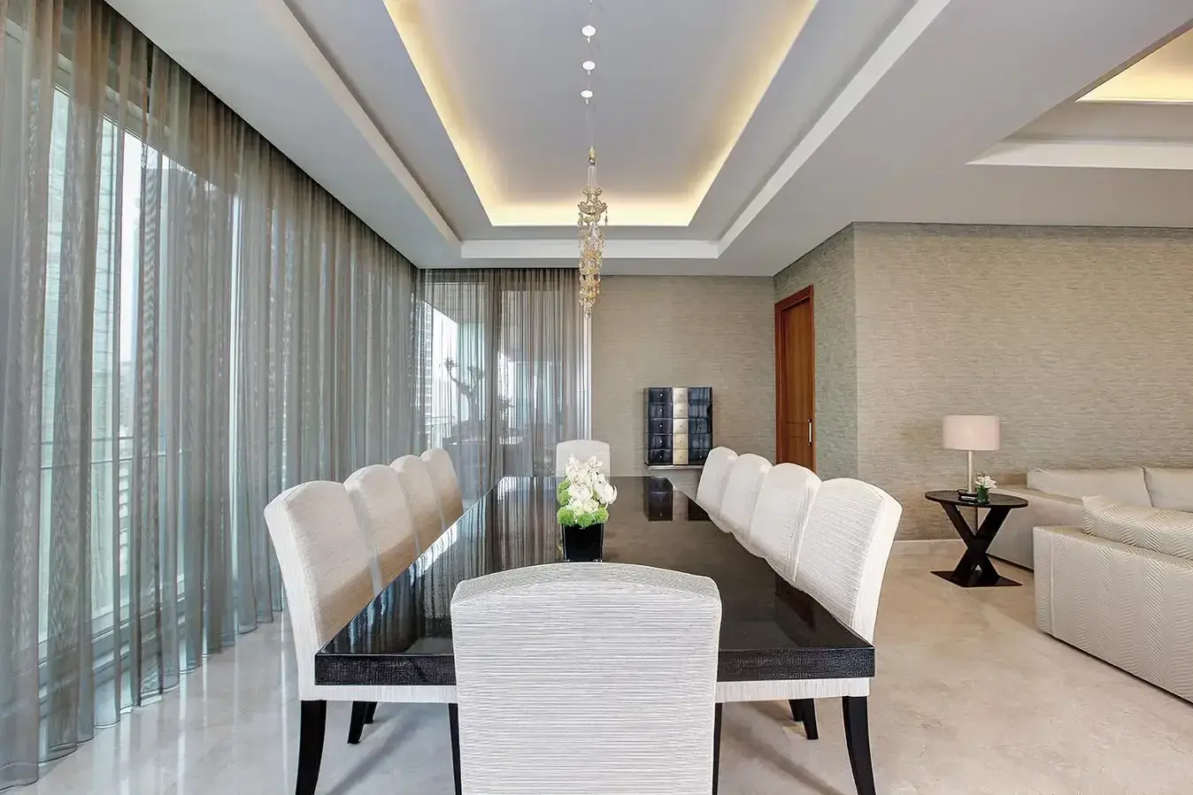 Platinum Tower — interior by Habib Wehbe, photo 5 of 13